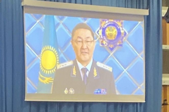 Қазақстан БҰҰ-ның Есірткі жөніндегі комиссиясында: қорғаныс стратегиясынан есірткі бизнесінің табыстарына жаһандық қарсы әрекетке көшу Қазақстан Республикасының Бас Прокуроры Берік Асылов Біріккен Ұлттар Ұйымының Есірткі құралдары жөніндегі комиссиясының 